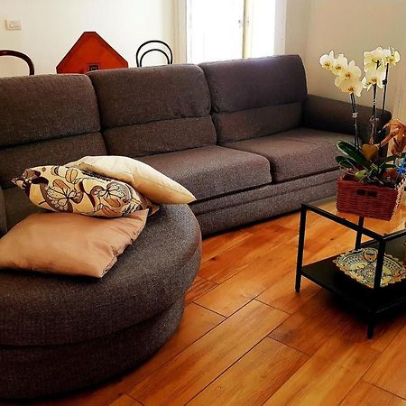 Bed and Breakfast Lo Specchio Dei Papiri Neapol Zewnętrze zdjęcie