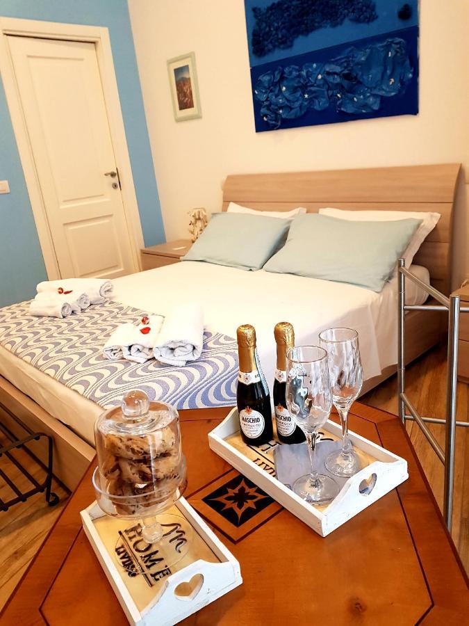 Bed and Breakfast Lo Specchio Dei Papiri Neapol Zewnętrze zdjęcie
