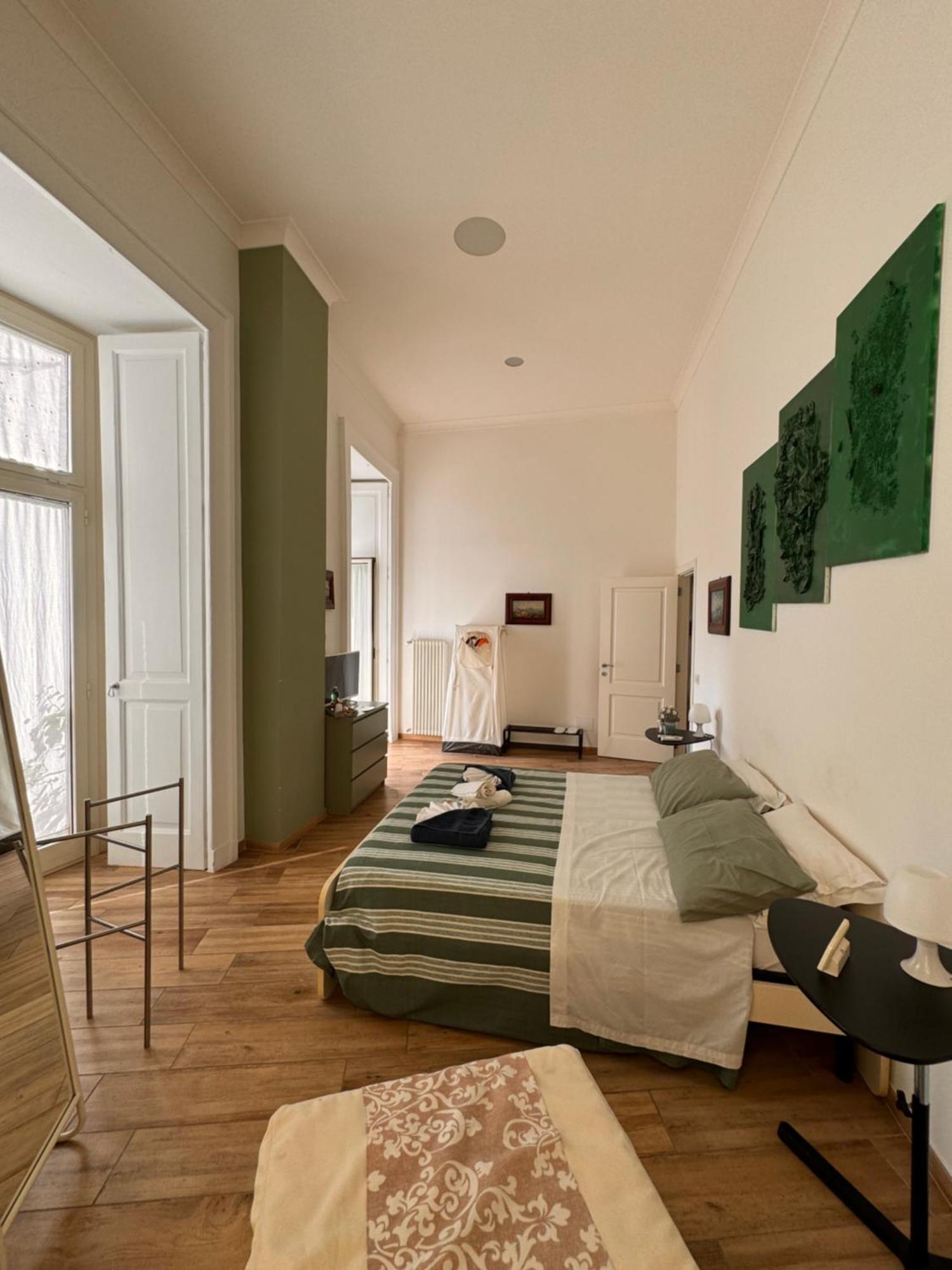 Bed and Breakfast Lo Specchio Dei Papiri Neapol Zewnętrze zdjęcie