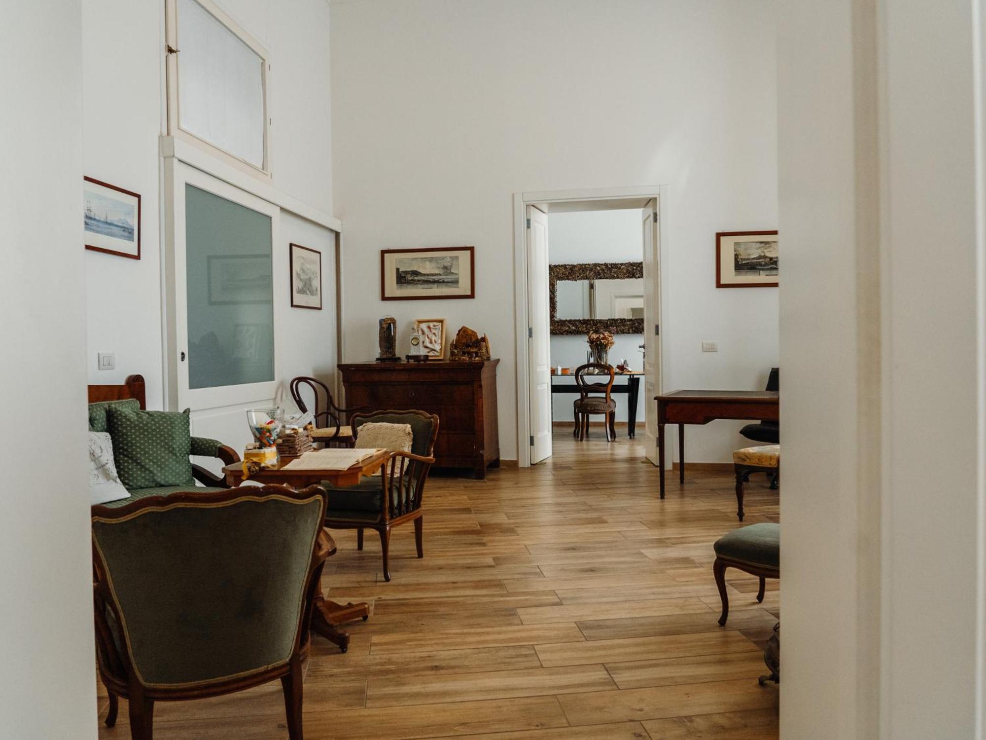 Bed and Breakfast Lo Specchio Dei Papiri Neapol Zewnętrze zdjęcie