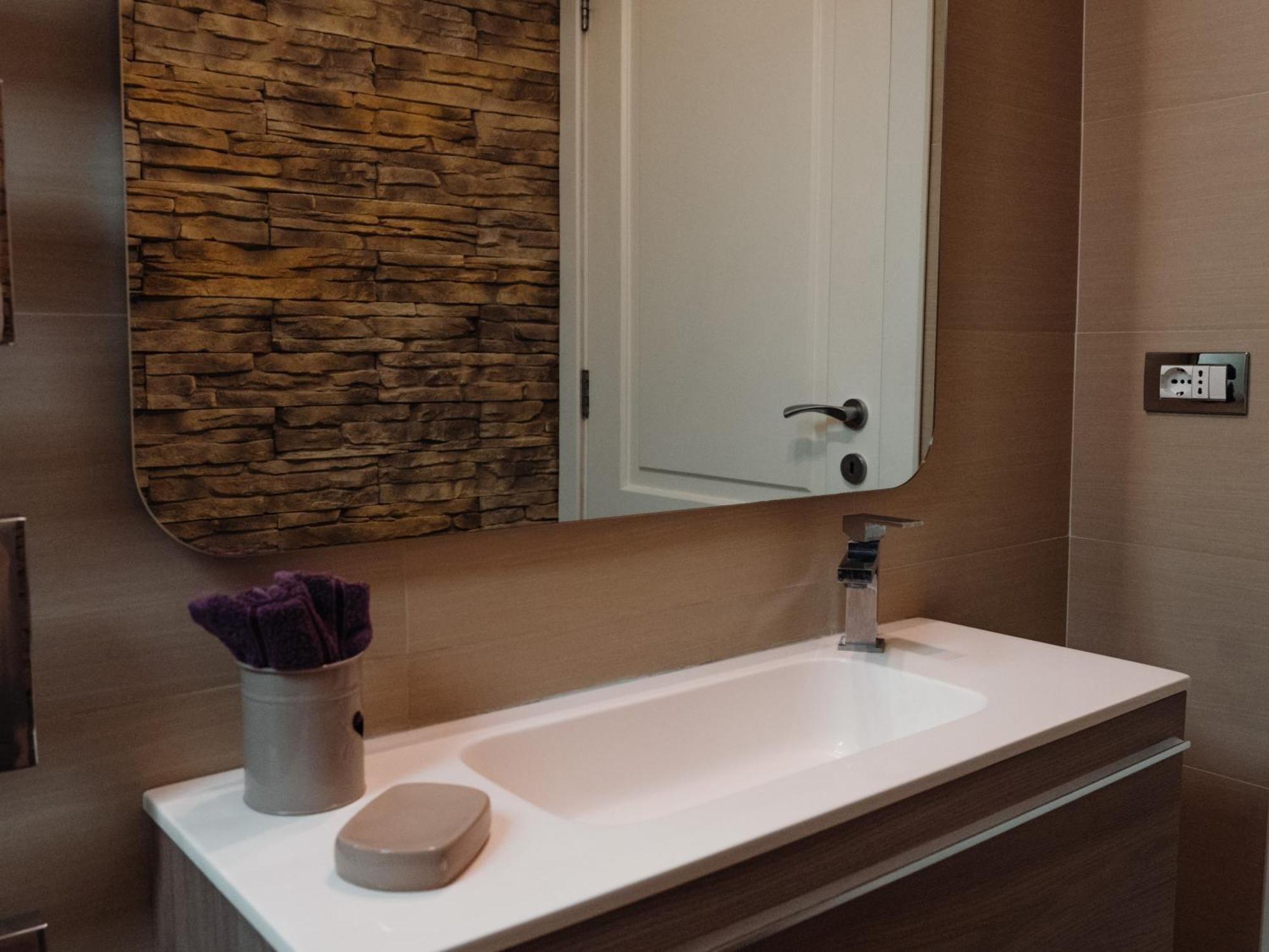Bed and Breakfast Lo Specchio Dei Papiri Neapol Zewnętrze zdjęcie